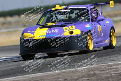 media/Jun-21-2025-Nasa (Sat) [[56b2c04f0e]]/Race Group B/Qualifying/